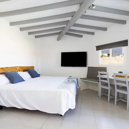 Y Estudios Oasis Tenerife Con Piscina Climatizada Y Cocina Exterior Apartment El Draguito