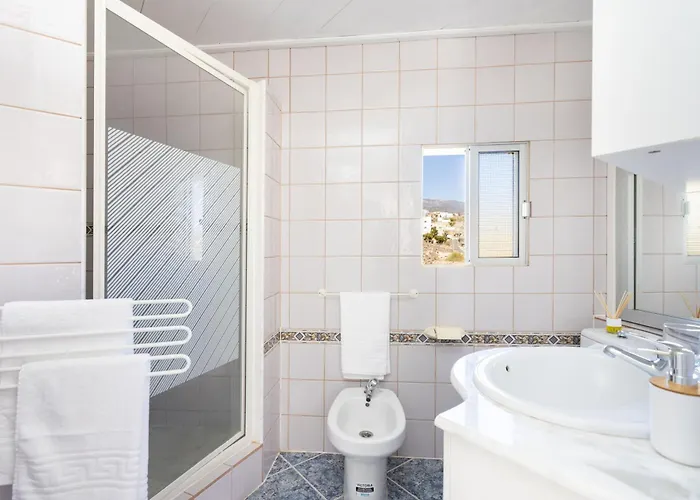 Oasis Tenerife Con Piscina Climatizada, Cocina Exterior Y Barbacoa Apartment *